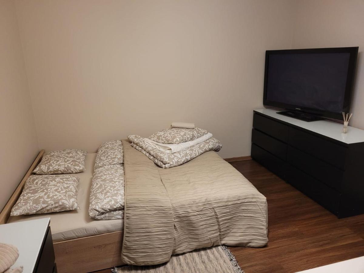 Apartament Lodz Apartment Екстериор снимка